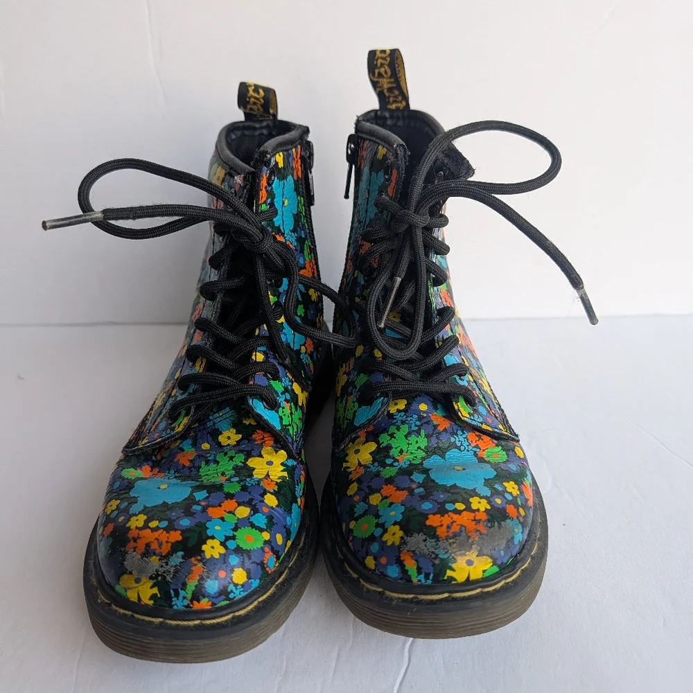 Dr. Martens Delaney Black Floral Boots Size Kids 13
